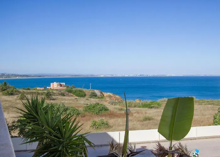 Luxury Beach Sea View 200M Beach & 10Min Centre